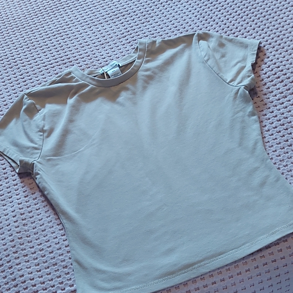 Chic Beige Short Sleeve Women's Tee